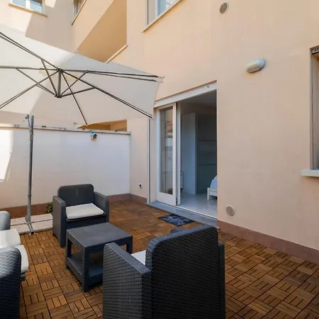 Lägenhet Homeby, Savena Terrace *